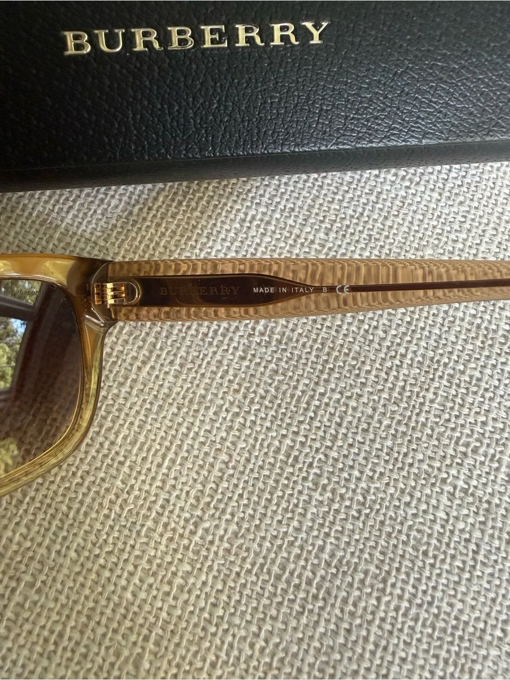 Burberry be4188 hazelnut